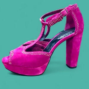 Fuchsia Pink T-Strap Suede Platform Peep-Toe Block Heels Gianni Bini 9
